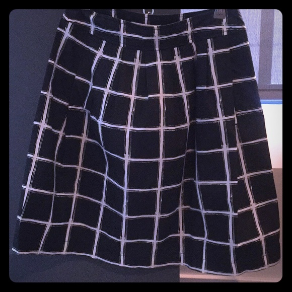 Michael Kors Dresses & Skirts - Michael Kors Black & White Plaid Skirt